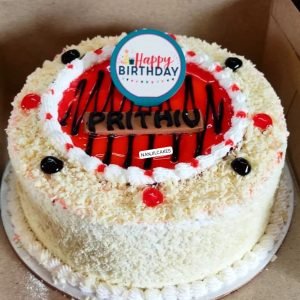 CLASSIC WHITE FOREST CAKE